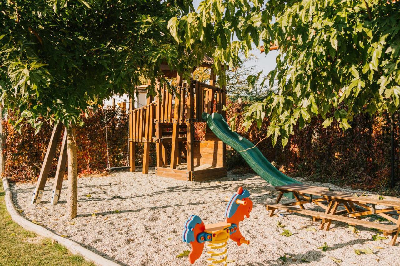 La Tenuta Di Santo Stefano Agri Resort & Spa Фоссано Екстер'єр фото
