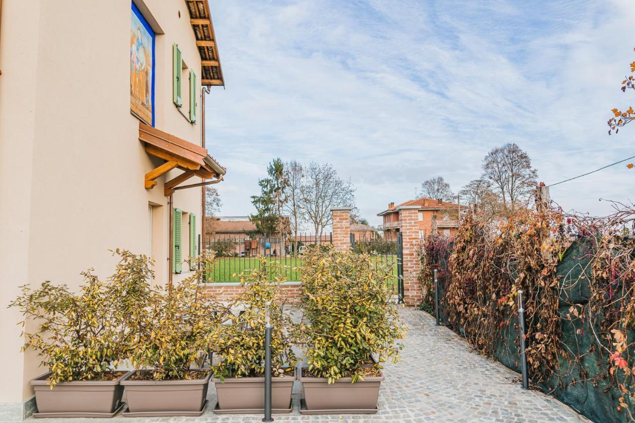 La Tenuta Di Santo Stefano Agri Resort & Spa Фоссано Екстер'єр фото