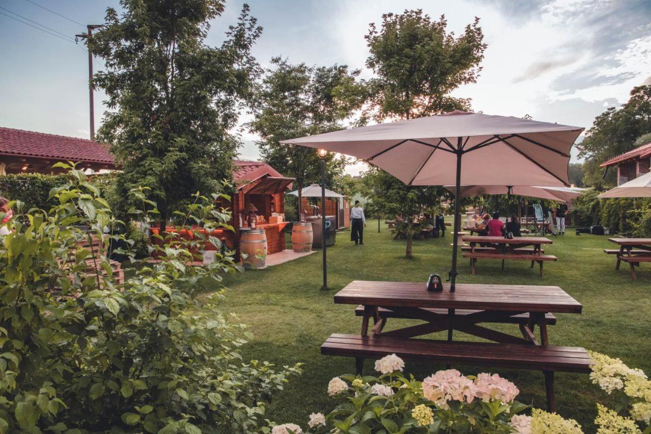 La Tenuta Di Santo Stefano Agri Resort & Spa Фоссано Екстер'єр фото